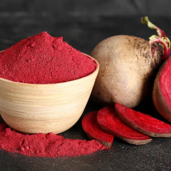 Premium editorial comparison of whole beetroot powder, a beetroot extract capsule and an amino-acid nitric oxide precursor powder