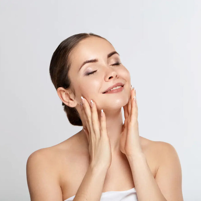 Collagen powder capsules marine collagen and bone broth options arranged for a Healthy.co.nz routine guide